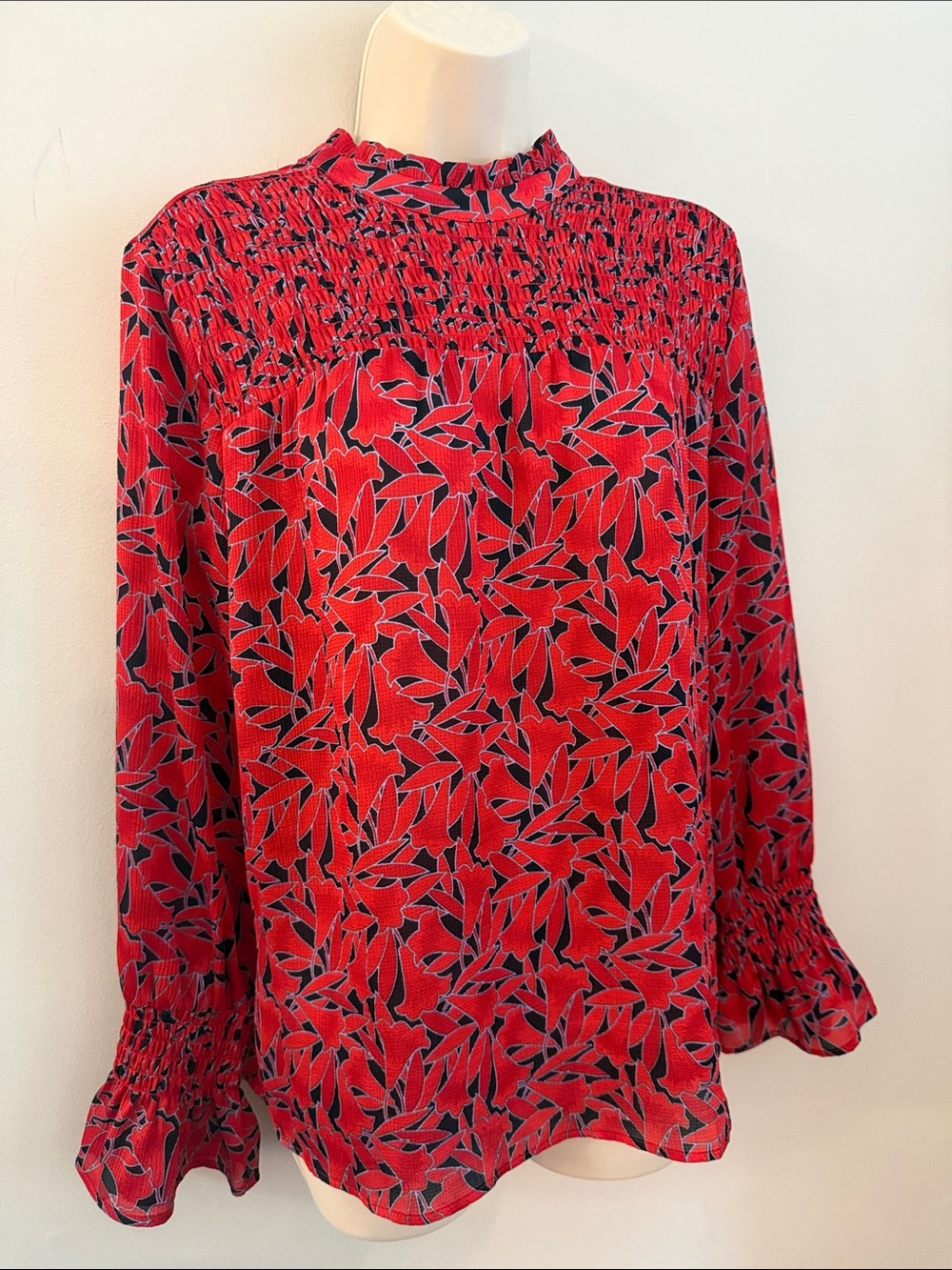 Ann Taylor Red Floral Smocked Yoke Blouse with Red Leaf Print Smocked Cuffs XS - Picture 2 of 14